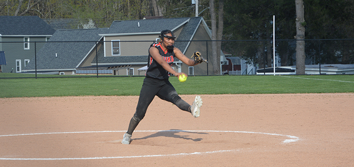 SOFTBALL:  Oxford holds Unatego to pick up first win of season